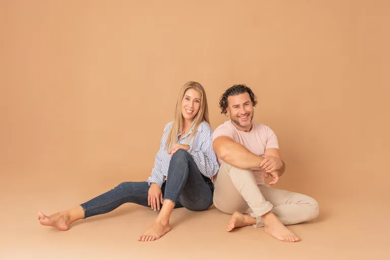 Óscar y Alba en el estudio